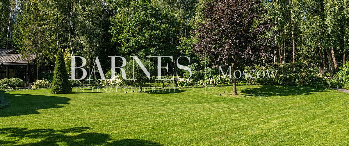 Участок 11 сот. в охраняемом поселке