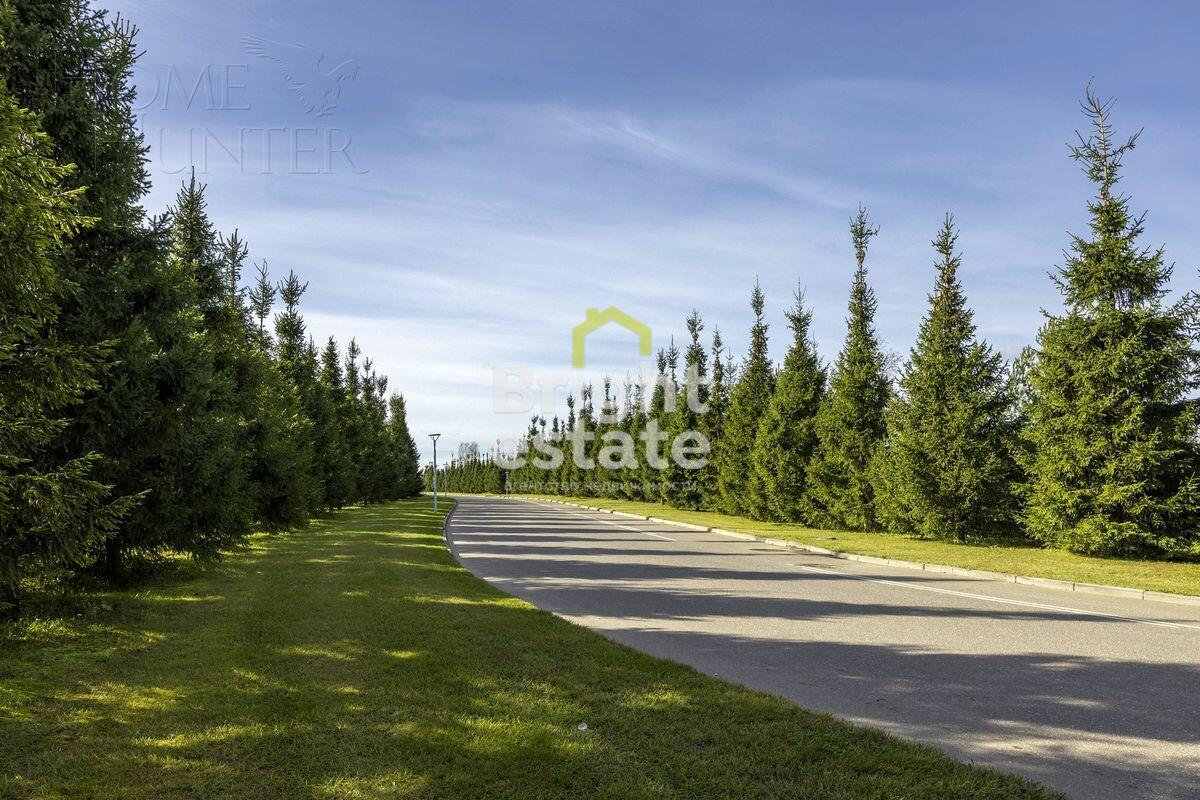 Участок 23.6 сот. в охраняемом поселке