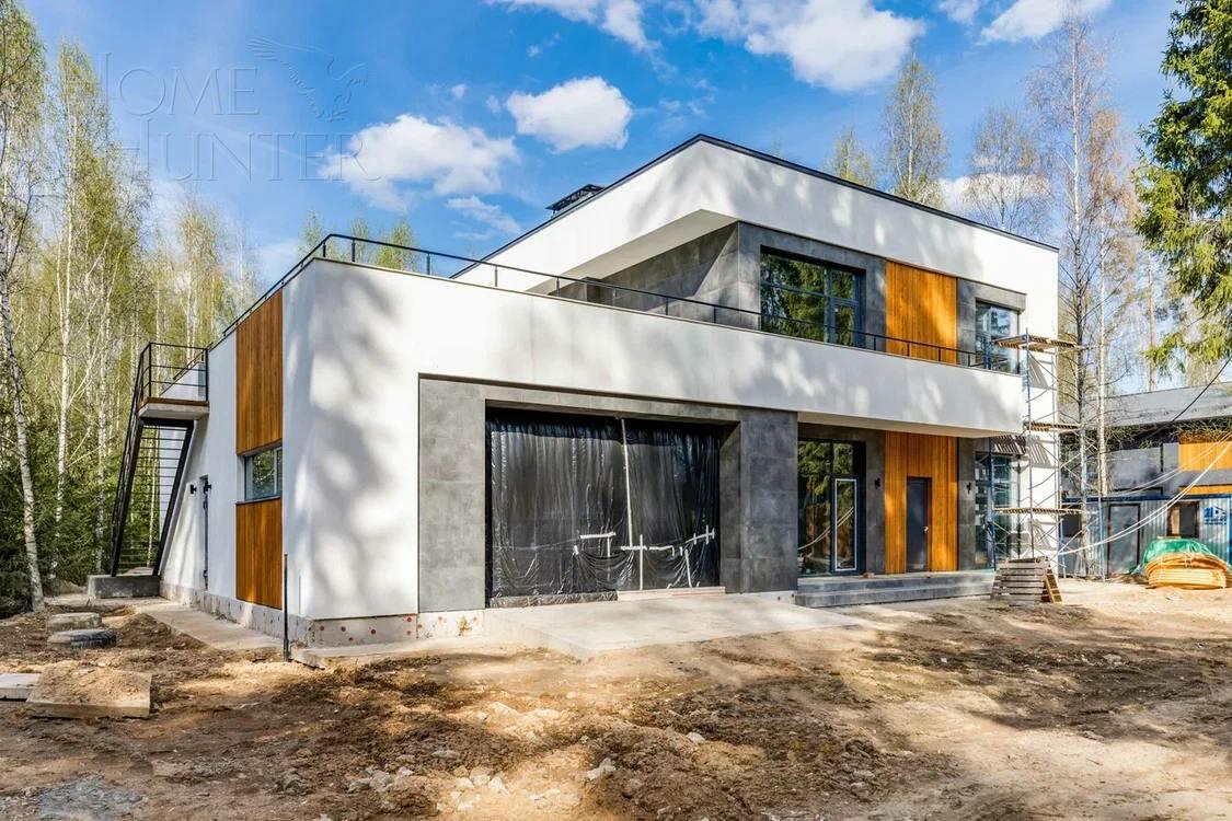 2-этажный коттедж 520 м² без отделки