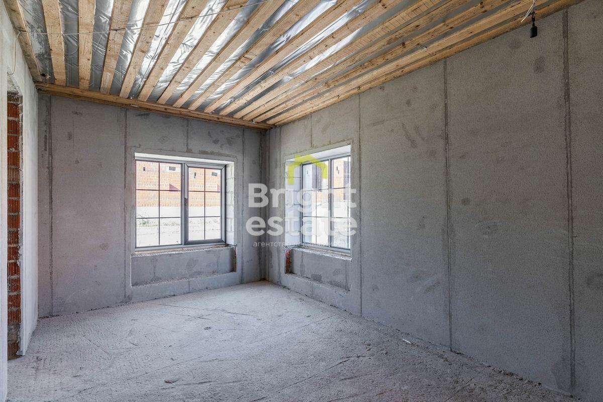 2-этажный коттедж 350 м² без отделки