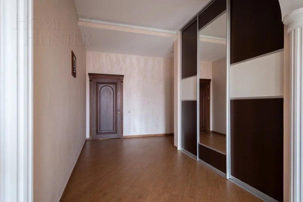 2-этажный коттедж 480 м² с отделкой