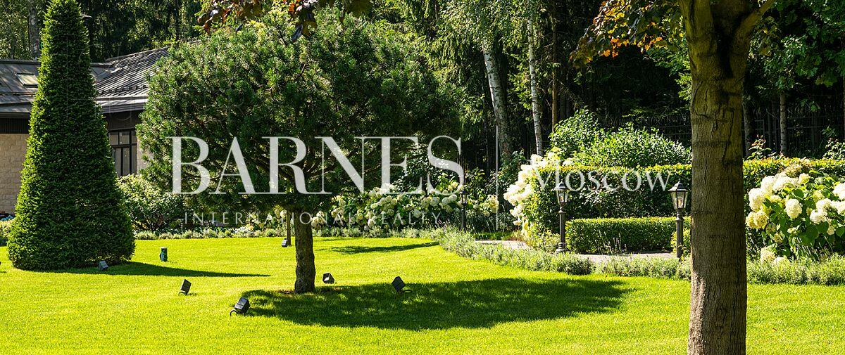 Участок 14 сот. в охраняемом поселке