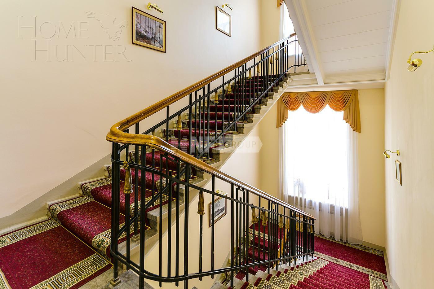 6-КОМН. КВАРТИРА С ОТДЕЛКОЙ 350 М² НА 4 ЭТАЖЕ