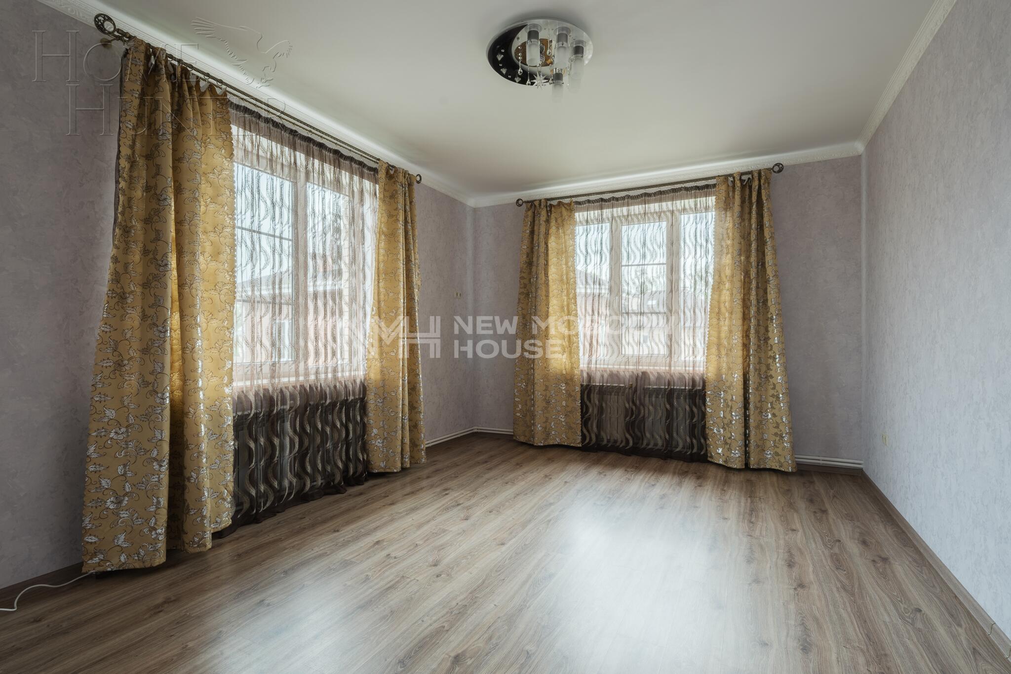 2-этажный коттедж 297 м² с отделкой