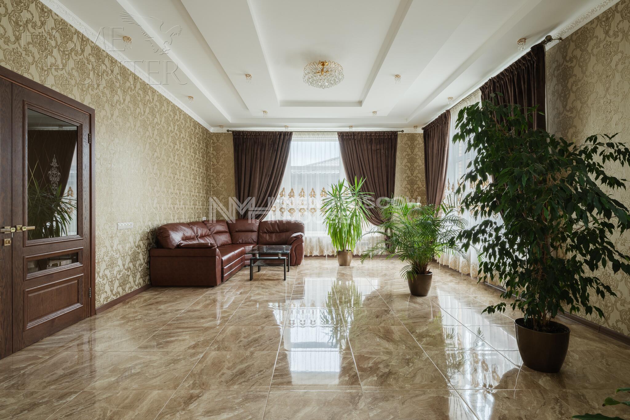 2-этажный коттедж 297 м² с отделкой