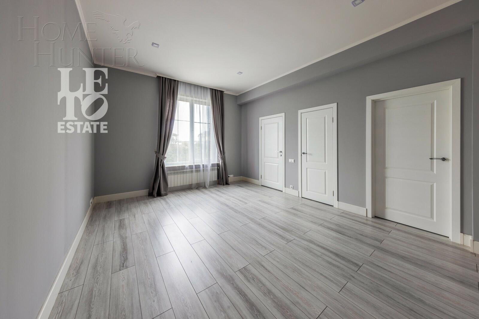 2-этажный коттедж 304 м² с отделкой