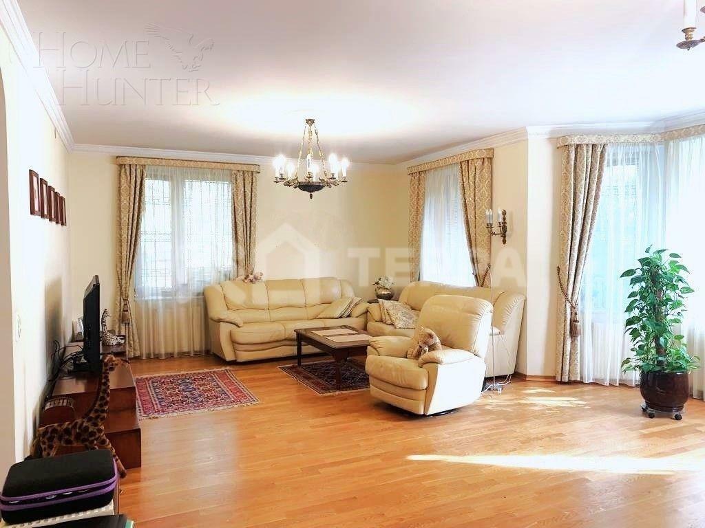 2-этажный коттедж 550 м² с отделкой