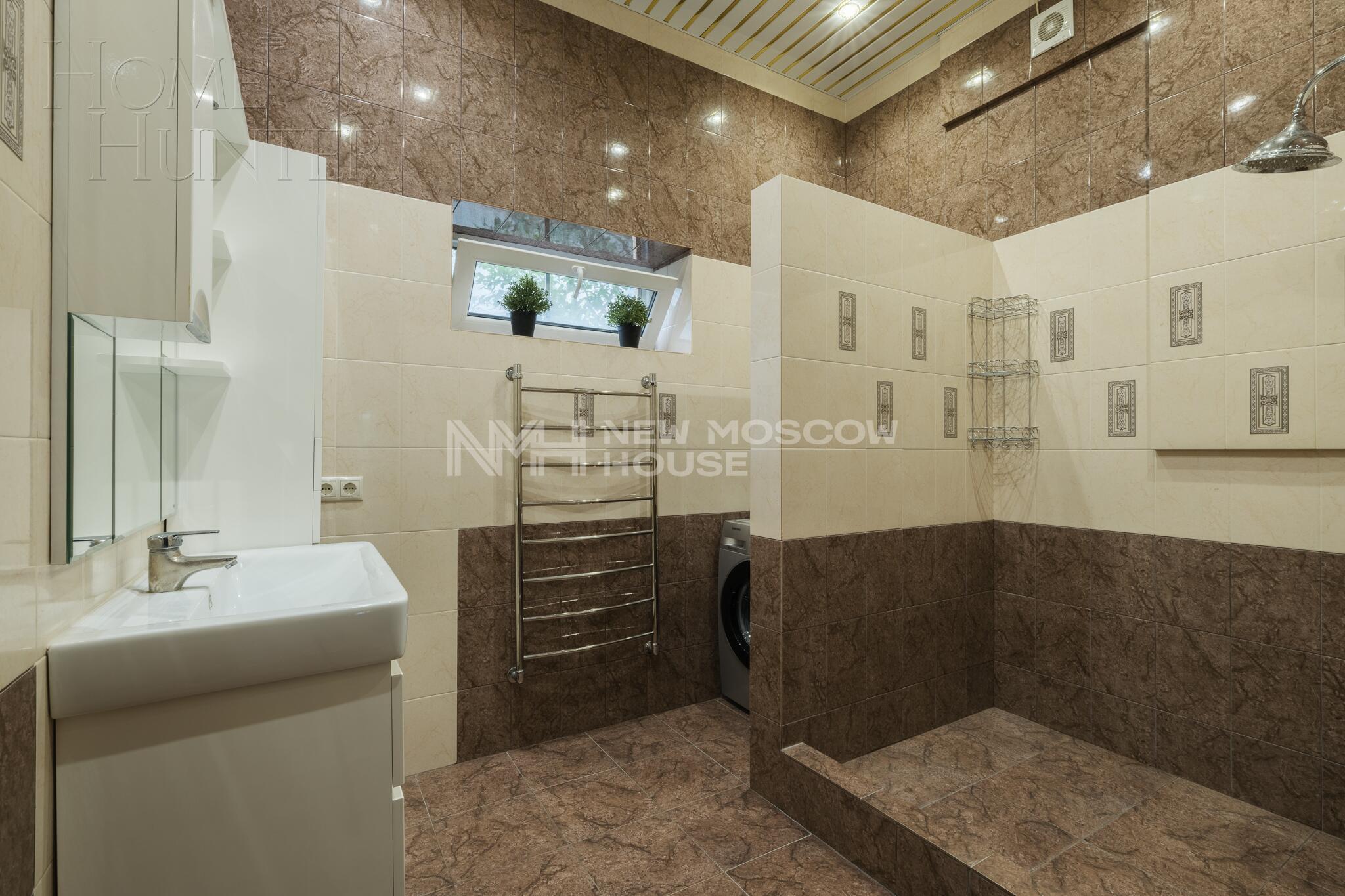 2-этажный коттедж 297 м² с отделкой