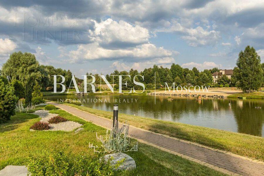 Участок 15 сот. в охраняемом поселке