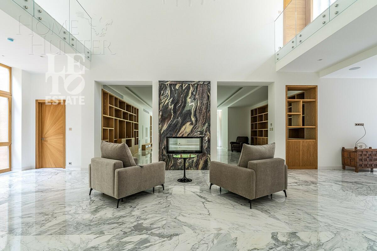 2-этажный коттедж 1 330 м² с отделкой