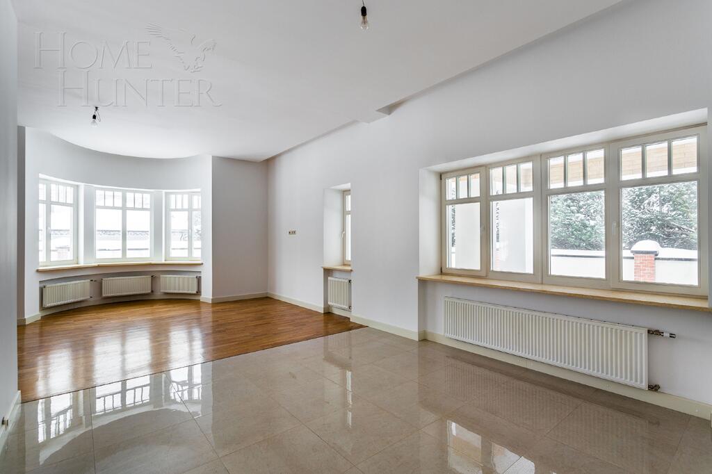 2-этажный коттедж 1 008 м² с отделкой