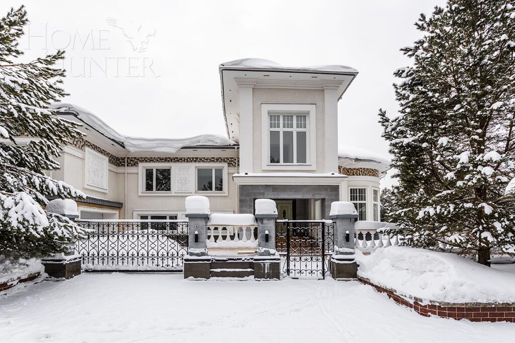 2-этажный коттедж 1 008 м² с отделкой