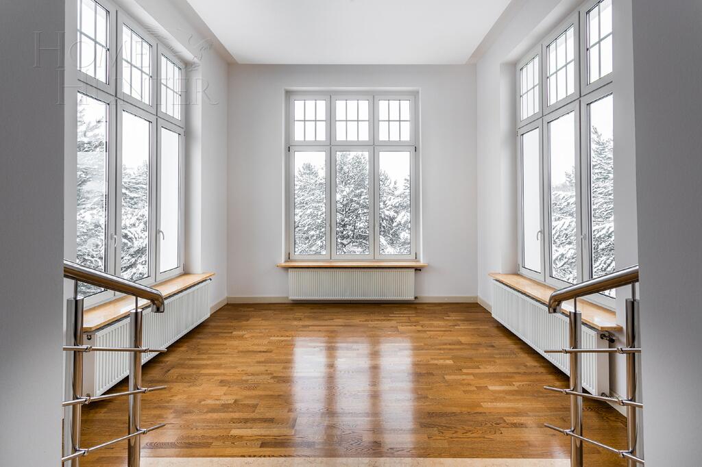 2-этажный коттедж 1 008 м² с отделкой