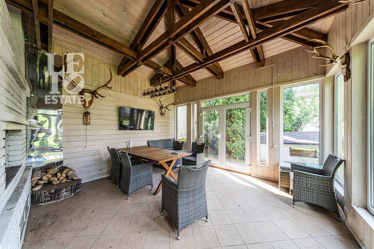 2-этажный коттедж 1 087 м² с отделкой