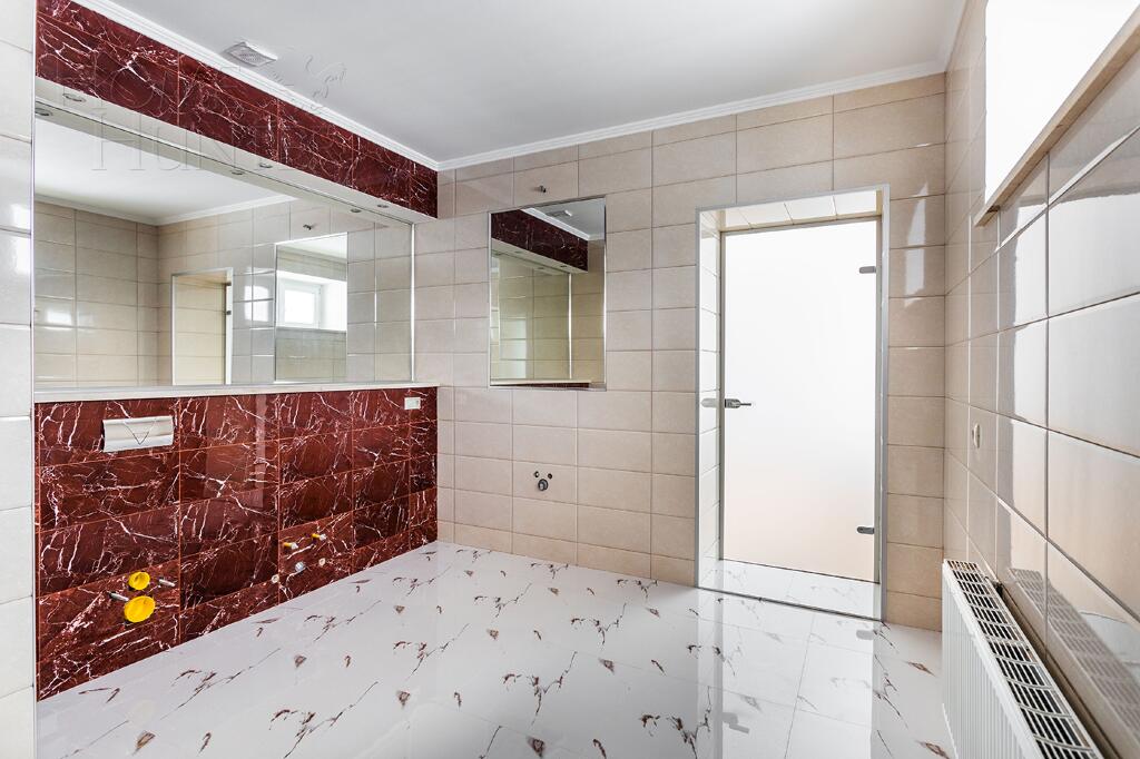 2-этажный коттедж 1 008 м² с отделкой