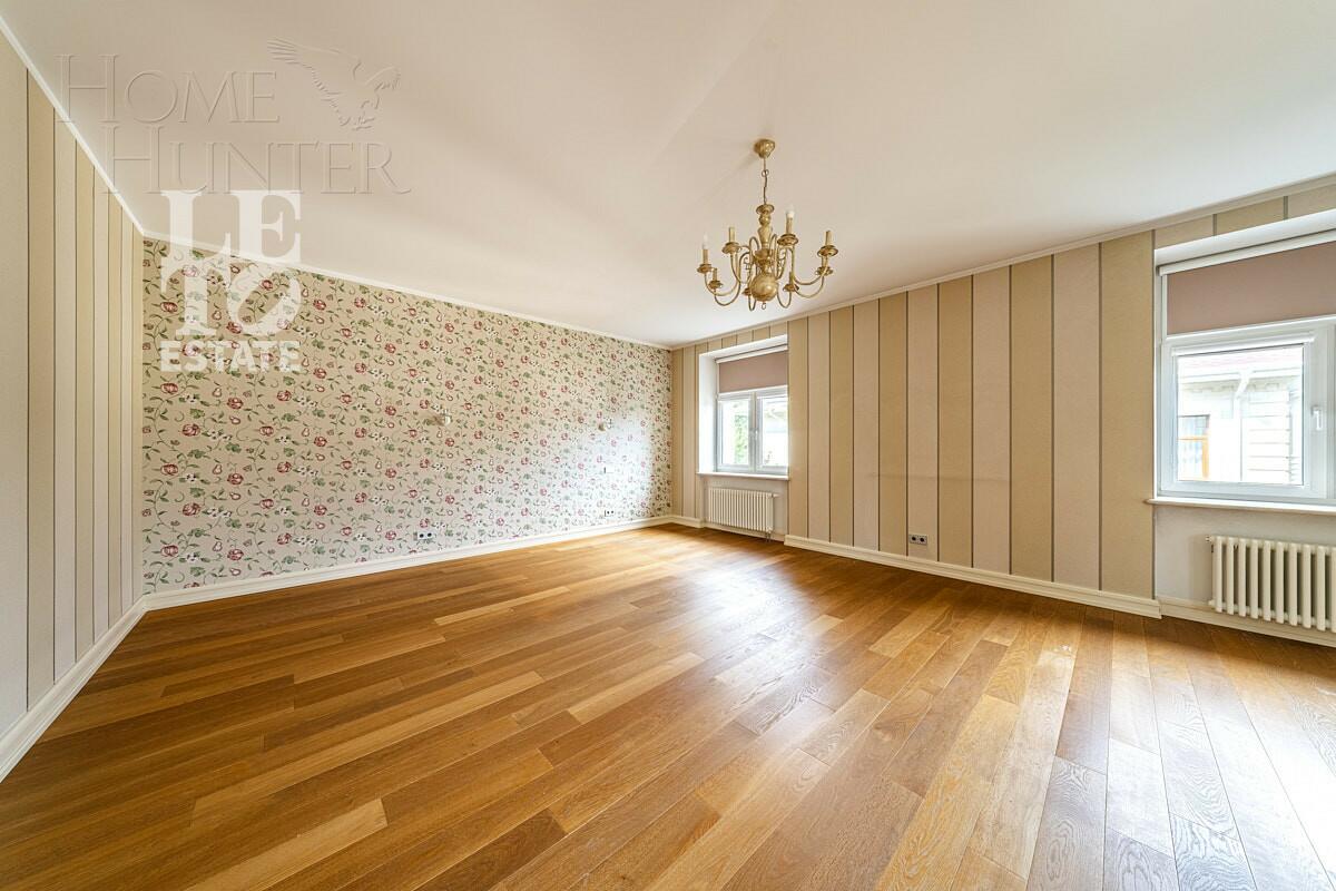 2-этажный коттедж 1 087 м² с отделкой