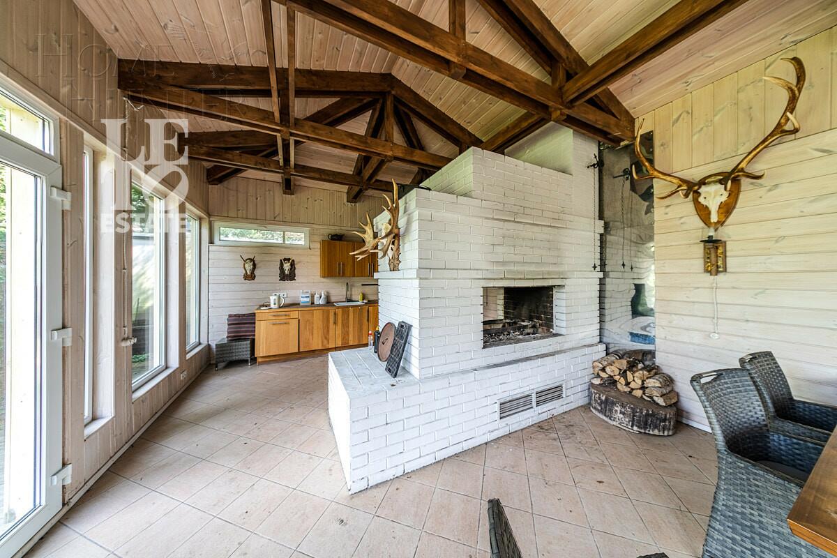 2-этажный коттедж 1 087 м² с отделкой