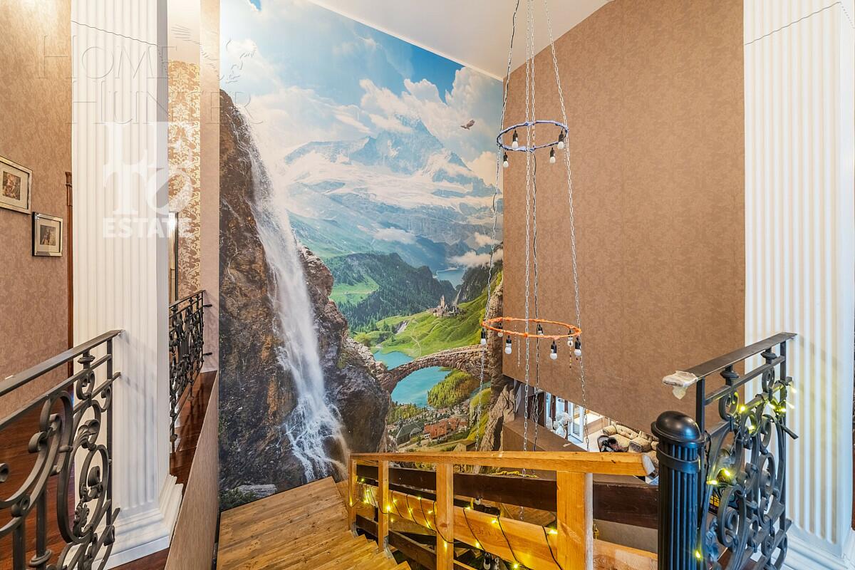 2-этажный коттедж 1 100.7 м² с отделкой