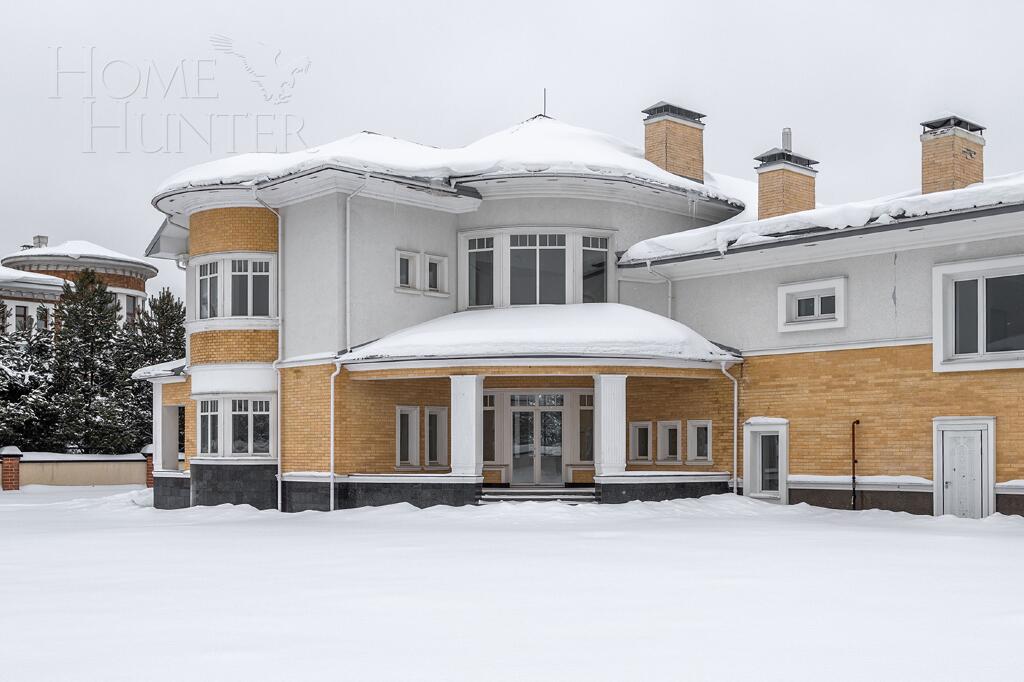 2-этажный коттедж 1 008 м² с отделкой