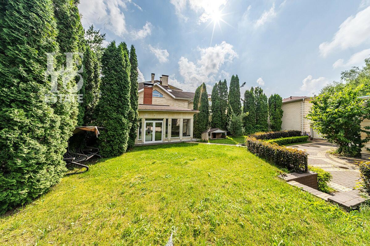 2-этажный коттедж 1 087 м² с отделкой