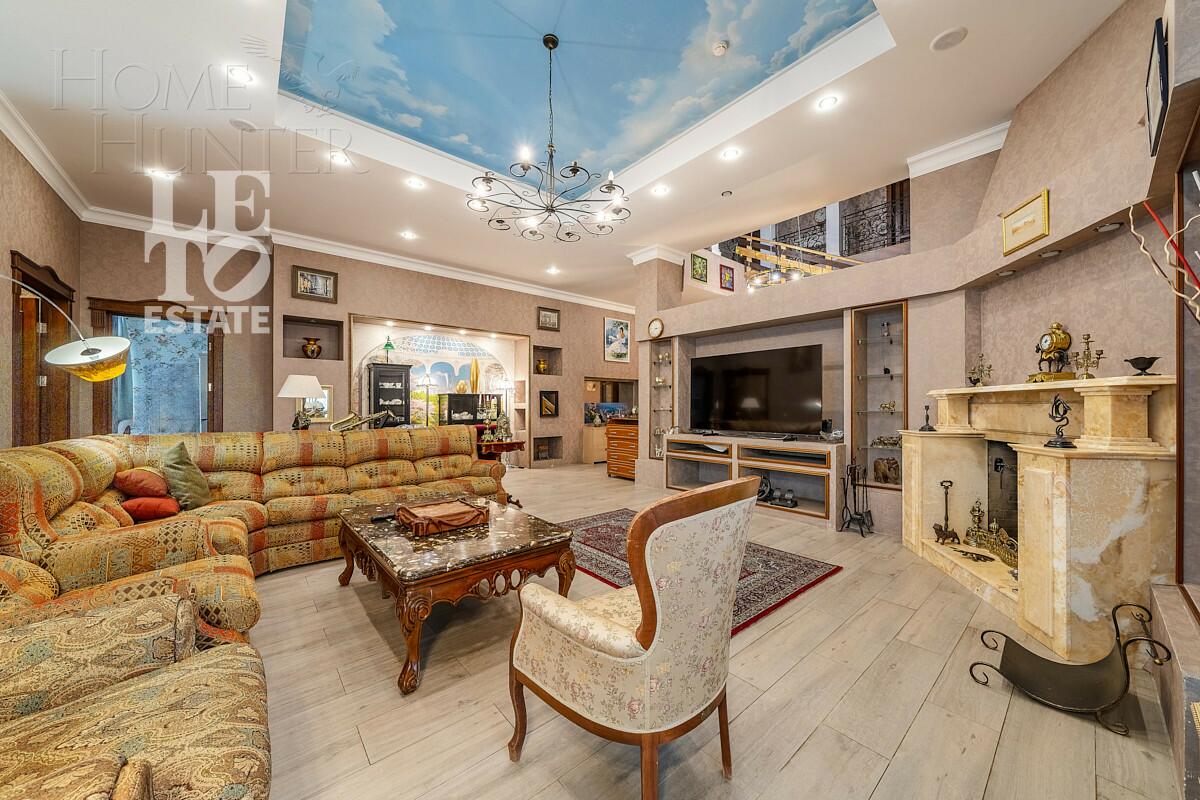 2-этажный коттедж 1 100.7 м² с отделкой