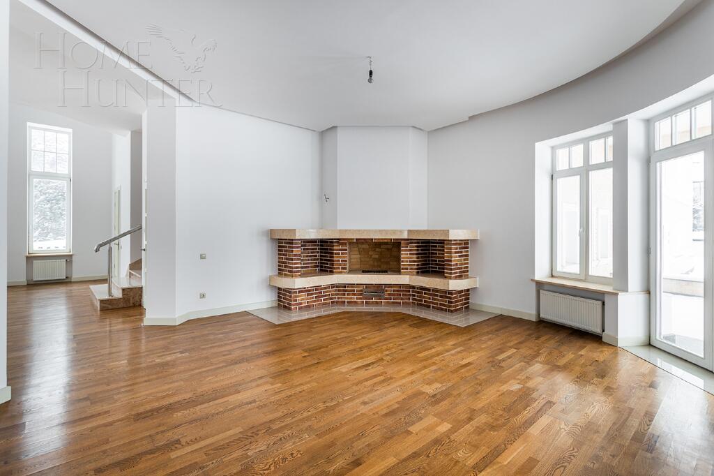 2-этажный коттедж 1 008 м² с отделкой