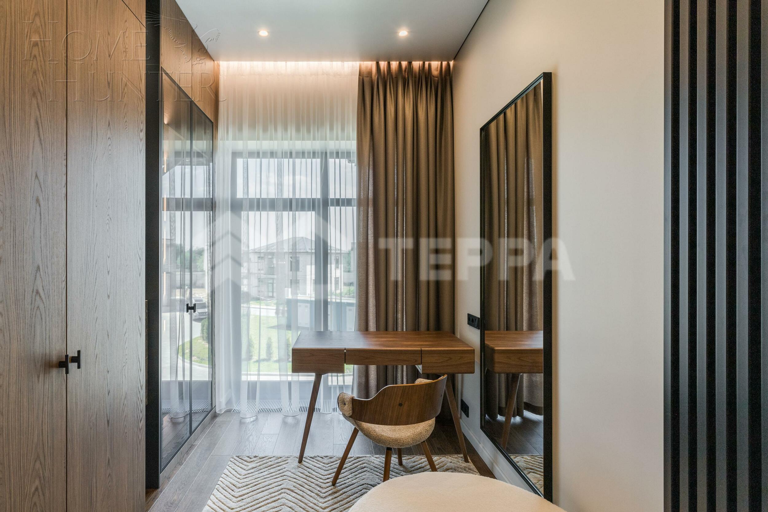 2-этажный коттедж 320 м² с отделкой