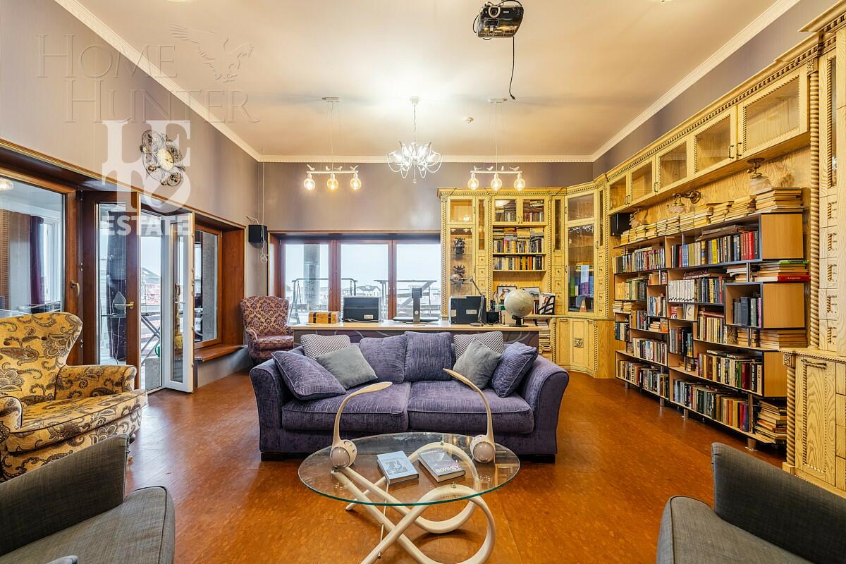 2-этажный коттедж 1 100.7 м² с отделкой