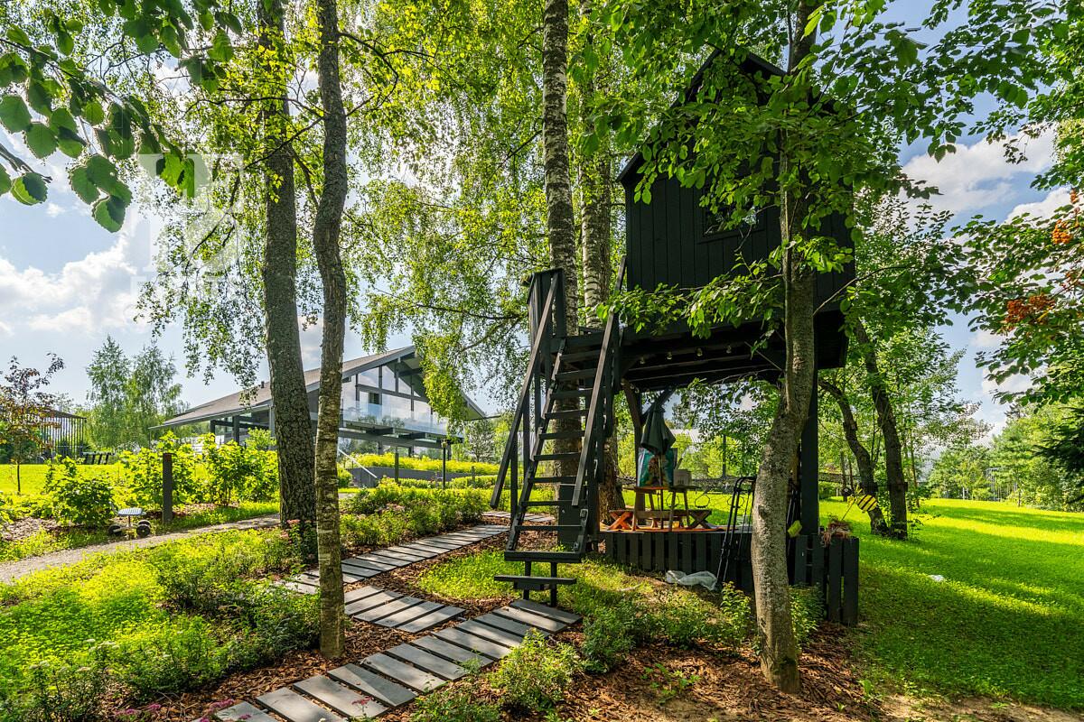 2-этажный коттедж 354 м² с отделкой