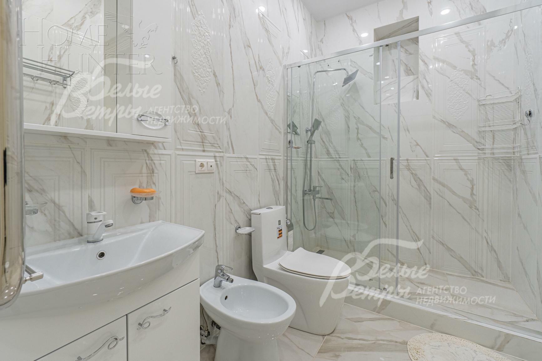 2-этажный коттедж 800 м² с отделкой