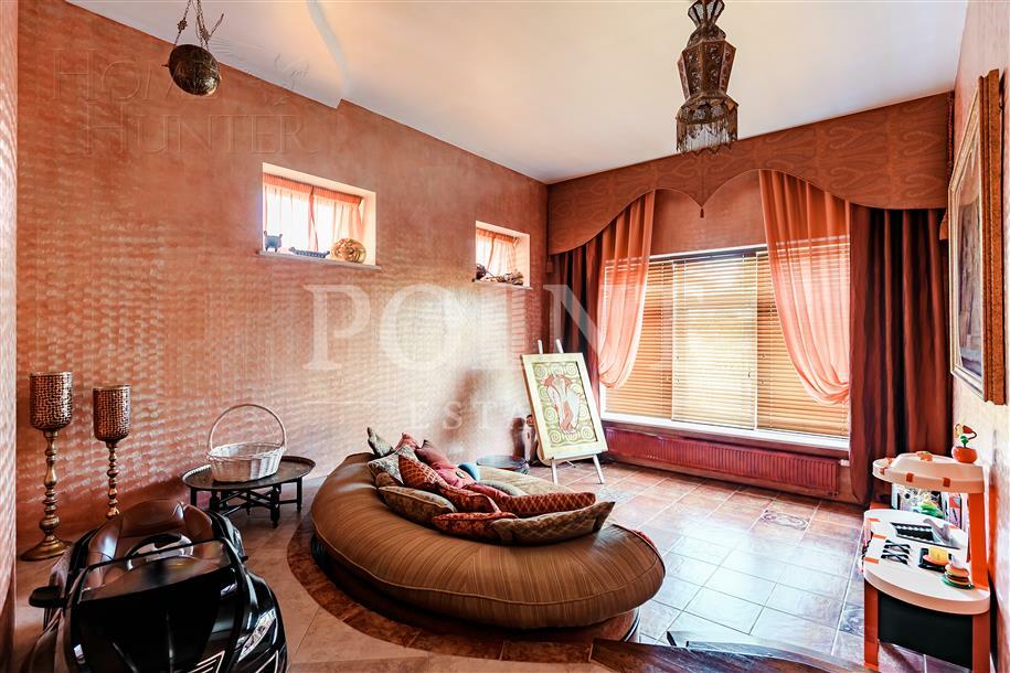 2-этажный коттедж 250 м² с отделкой