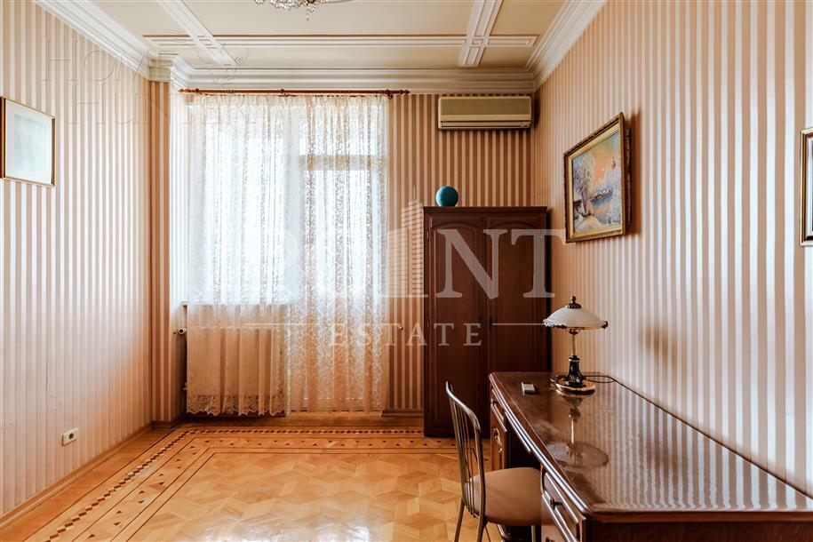 3-КОМН. КВАРТИРА С ОТДЕЛКОЙ 152.5 М² НА 6 ЭТАЖЕ