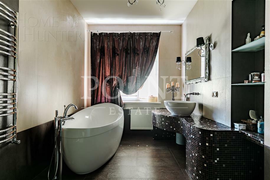 2-этажный коттедж 250 м² с отделкой