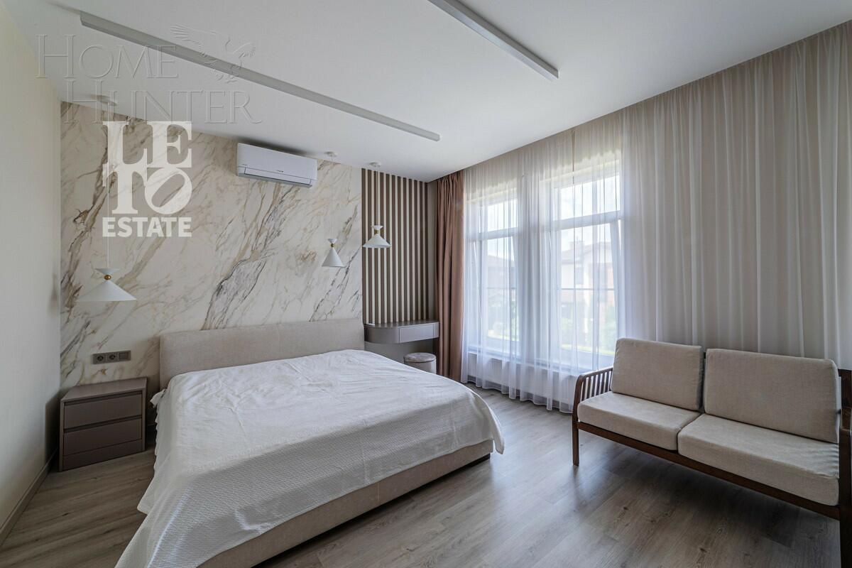 2-этажный коттедж 241 м² с отделкой