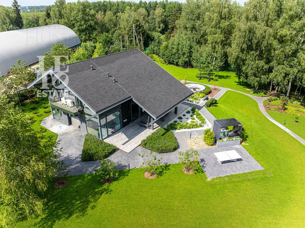 2-этажный коттедж 354 м² с отделкой