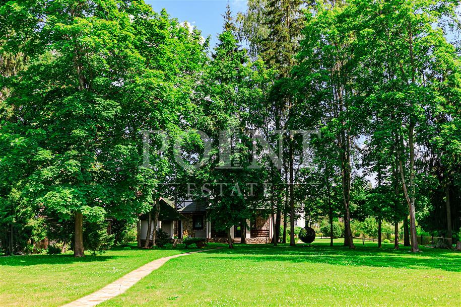 2-этажный коттедж 250 м² с отделкой