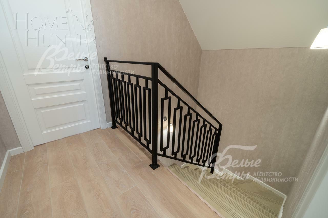 3-этажный коттедж 148 м² с отделкой