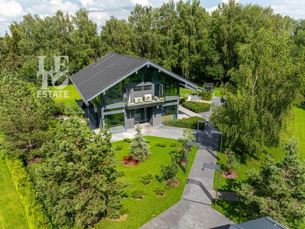 2-этажный коттедж 354 м² с отделкой