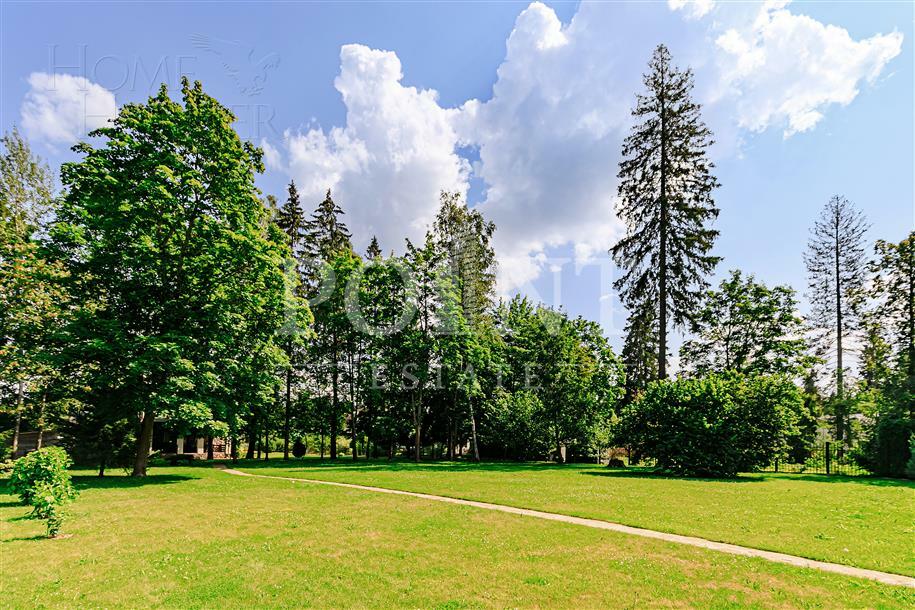 2-этажный коттедж 250 м² с отделкой