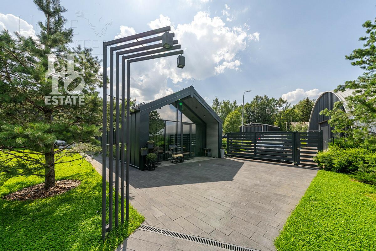 2-этажный коттедж 354 м² с отделкой