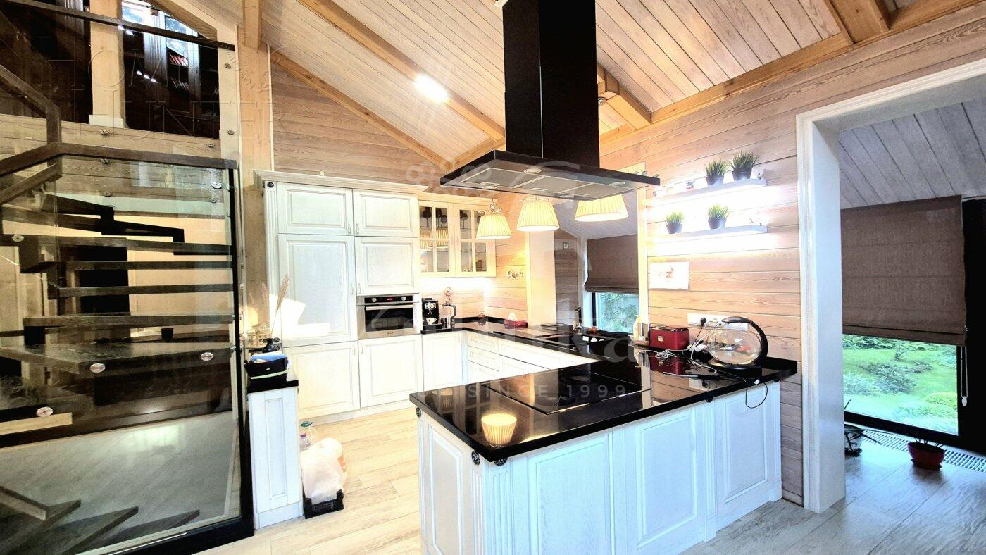 2-этажный коттедж 473.3 м² с отделкой