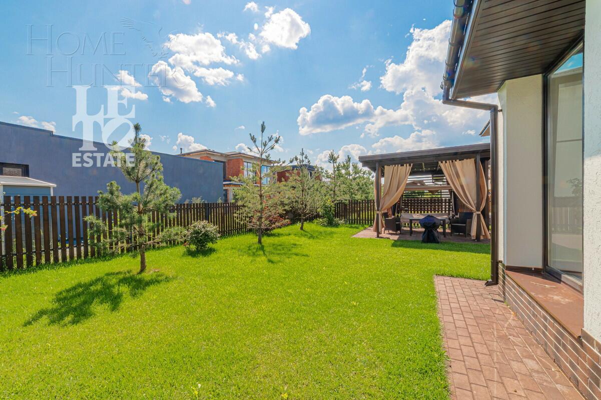 2-этажный коттедж 241 м² с отделкой