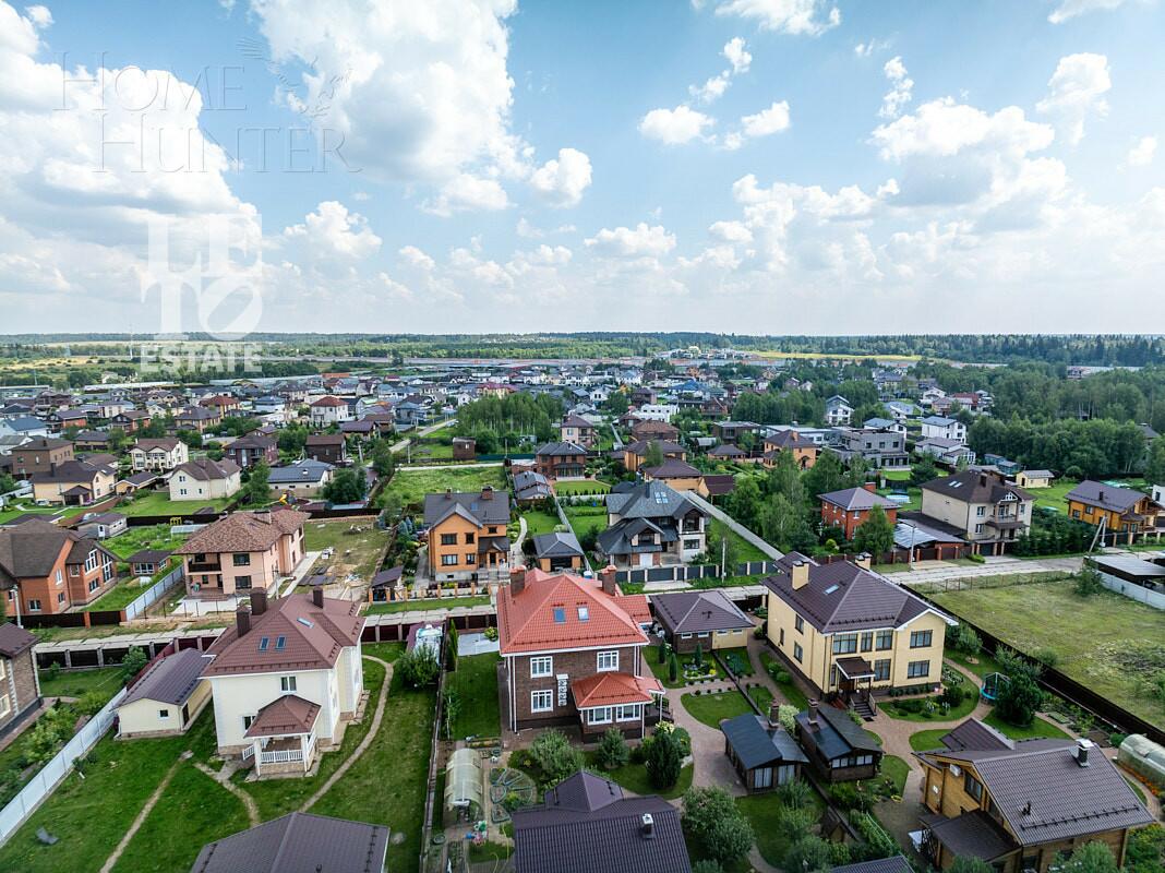 2-этажный коттедж 800 м² с отделкой