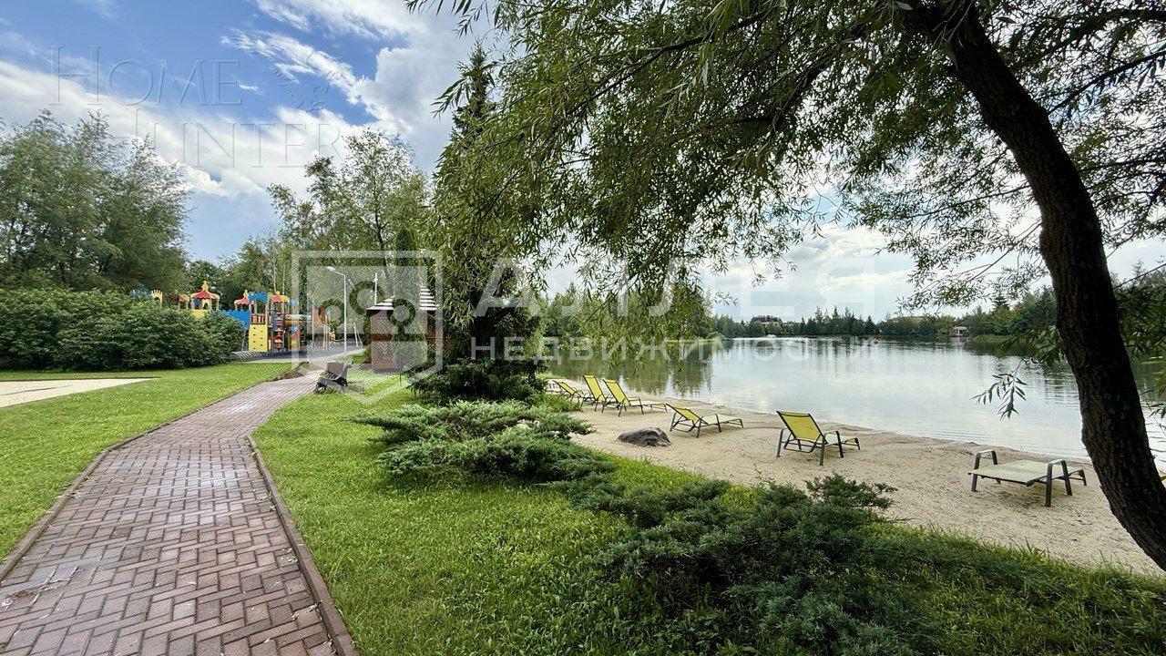 2-этажный коттедж 1 320 м² без отделки