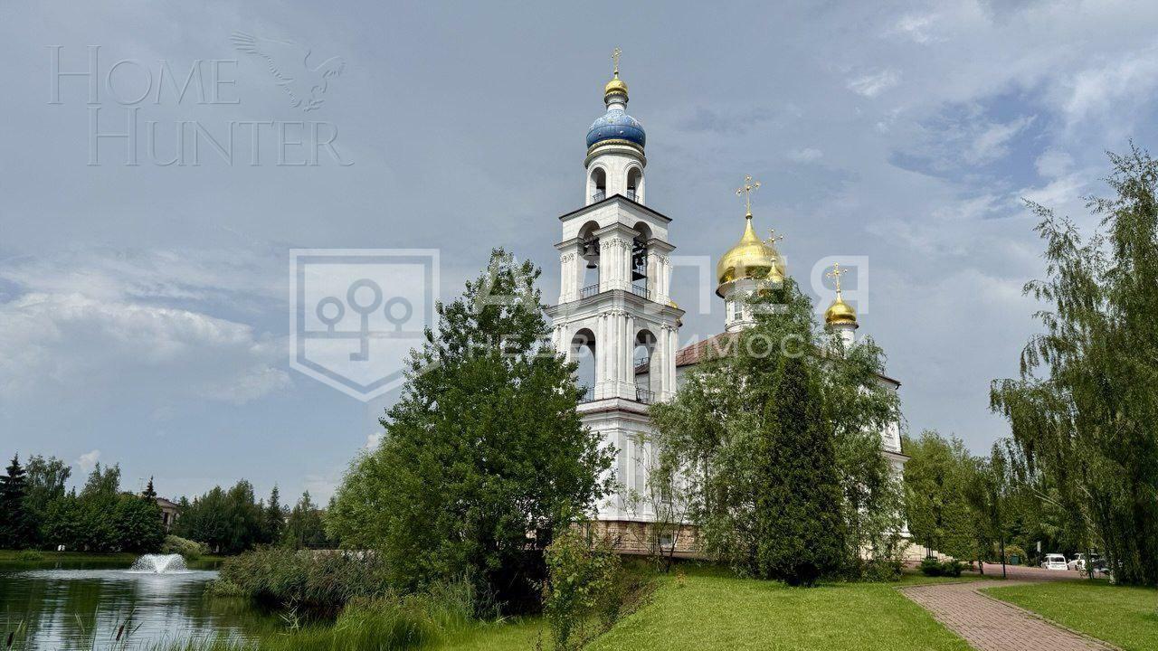 2-этажный коттедж 1 320 м² без отделки