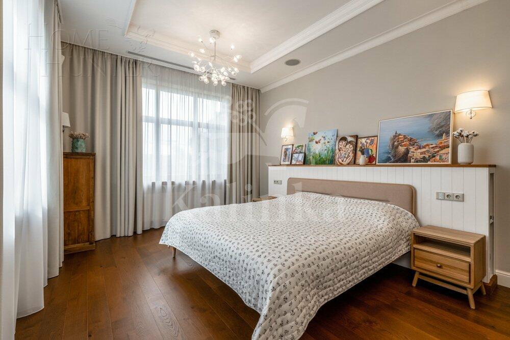 3-КОМН. КВАРТИРА С ОТДЕЛКОЙ 177.9 М² НА 4 ЭТАЖЕ