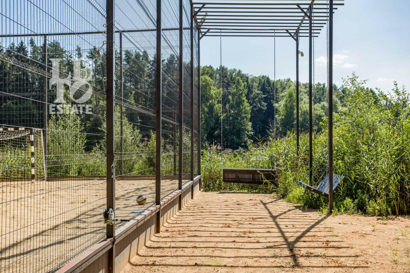 2-этажный коттедж 455 м² с отделкой