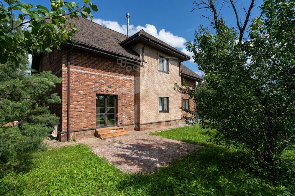 2-этажный коттедж 235 м² с отделкой