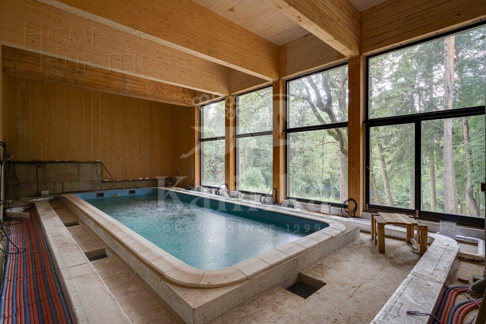 2-этажный коттедж 950 м² без отделки