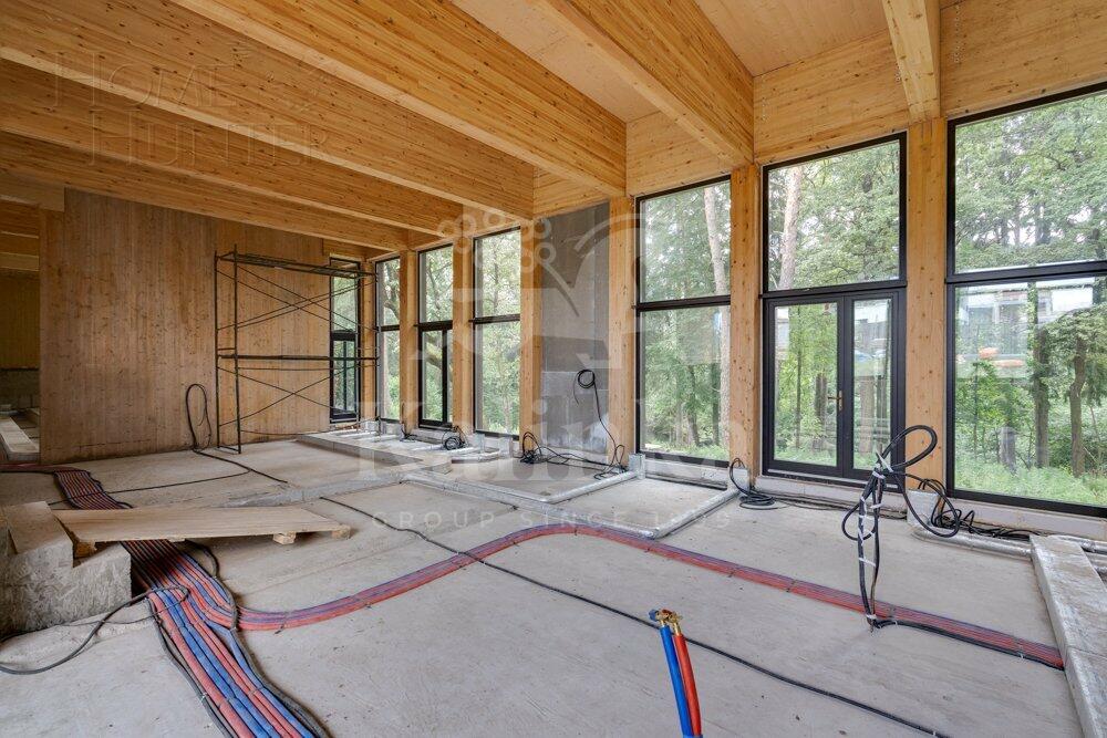 2-этажный коттедж 950 м² без отделки